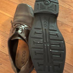 Men's Ecco Dress Shoes Size 11